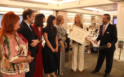 Isabel Perelló recibe el título “Gallego del Año”