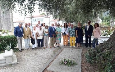 Cela resucita en Padrón en el 75 aniversario de La Colmena